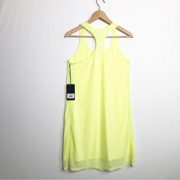 Peach Hinayana raise the back athletic dress - Picture 3 of 13